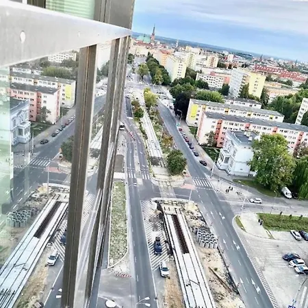 Hanza Tower Golden Sky 24 & Pool Lägenhet