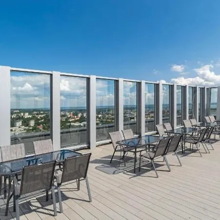 Hanza Tower Golden Sky 24 & Pool Lägenhet *